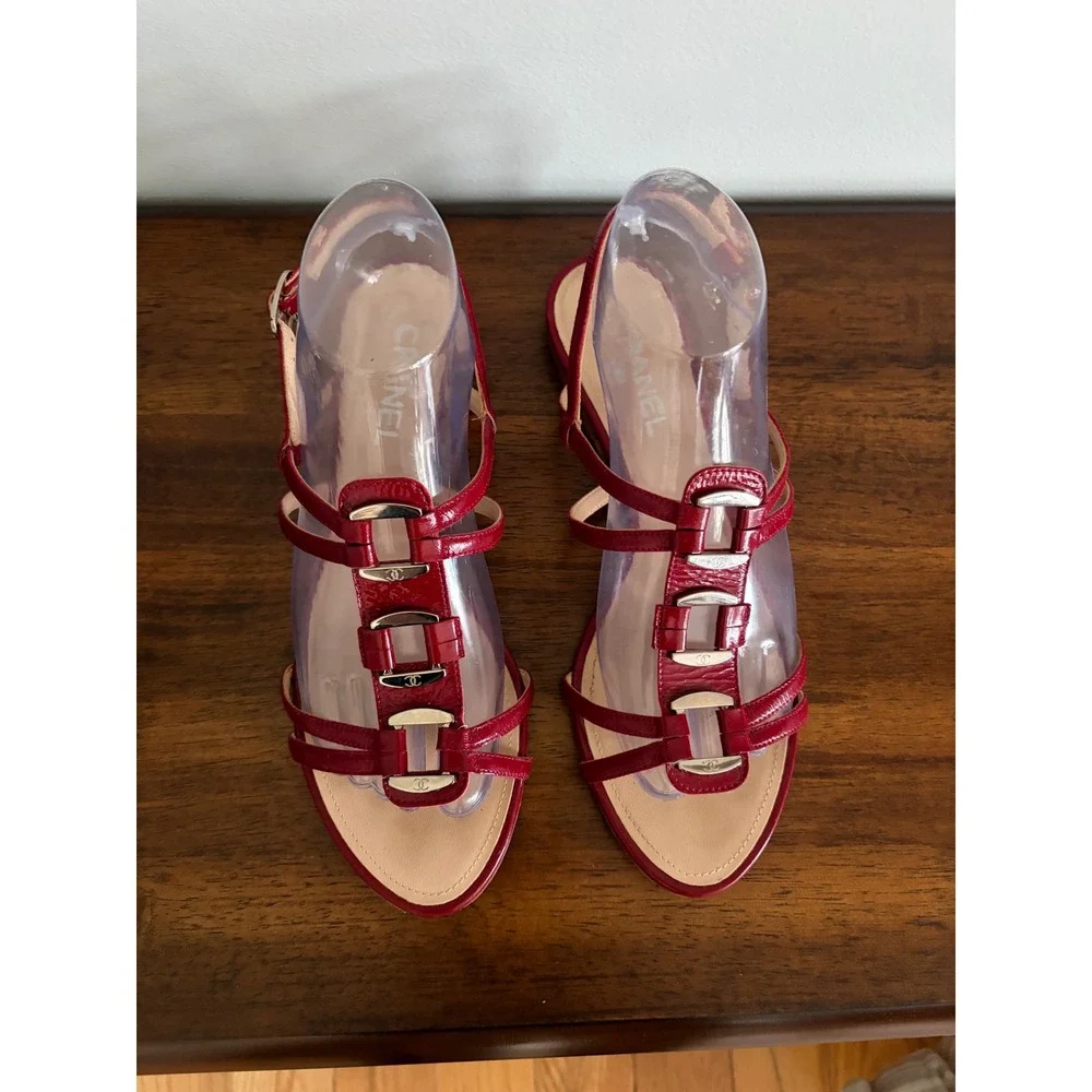 Vtg CHANEL Red Patent Leather Strappy Sling Back Sandals Size 40/US 9-9.5